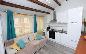 Studio Mira
